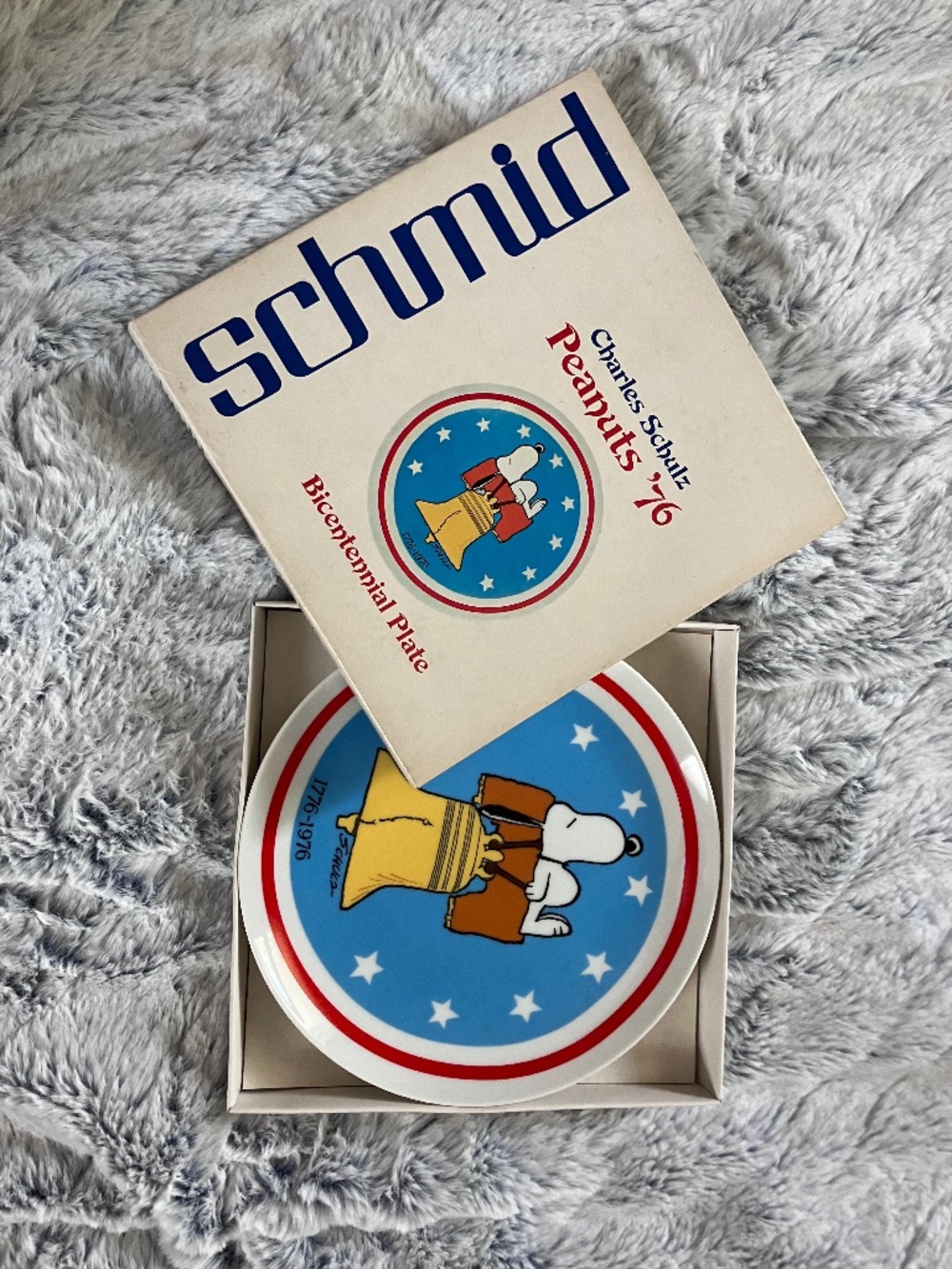 NIB Schmid Peanuts '76 Bicentennial Plate